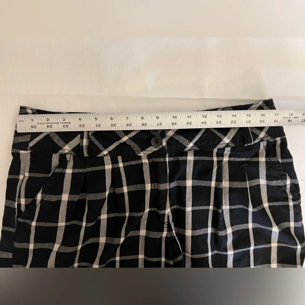 Will Smith, Kate fit shorts with belt, size 12